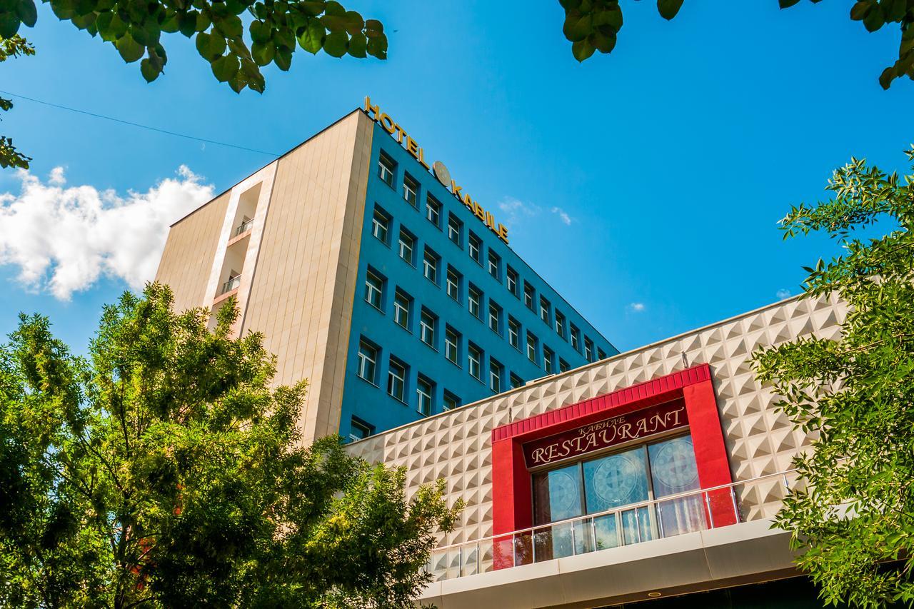 Hotel Kabile 扬博尔 外观 照片